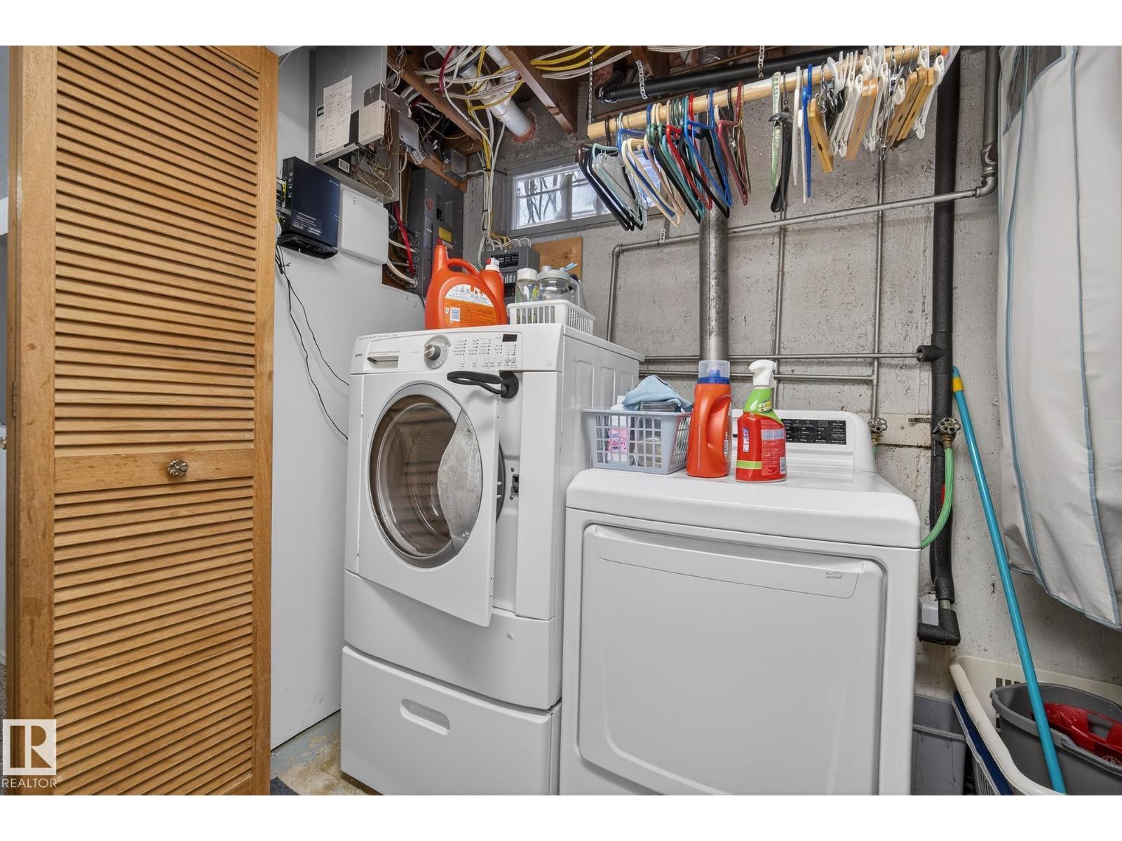 6819 83 AV NW, Edmonton