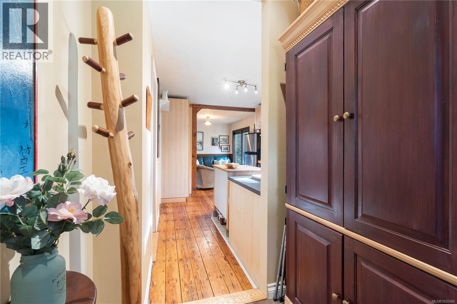 681 Turner Rd, Parksville