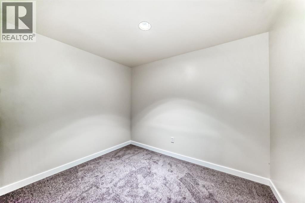 Single Family House Bungalow for Sale in  Fir Drive SE Southview Calgary 