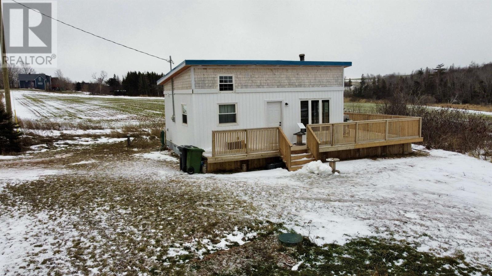 583 BURLINGTON ROAD - 25