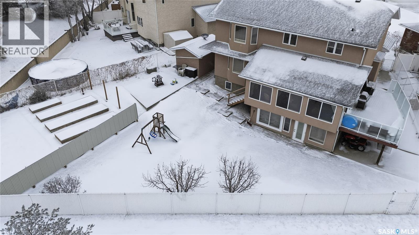 Single Family House 2 Level for Sale in  Wimbledon BAY Regina 