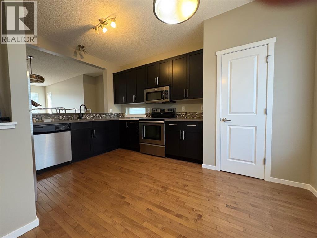 Single Family House for Sale in  Chapalina Square SE Chaparral Calgary 
