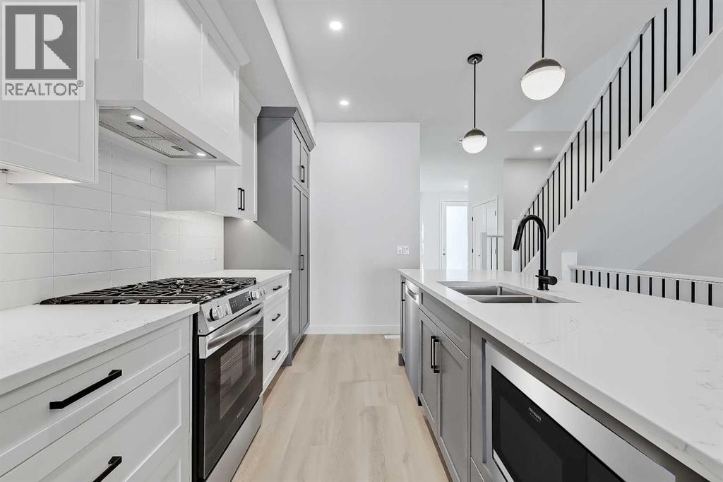 Single Family House for Sale in   Street NW Highland Park Calgary 