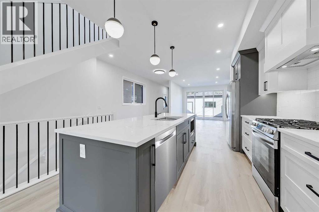 Single Family House for Sale in   Street NW Highland Park Calgary 