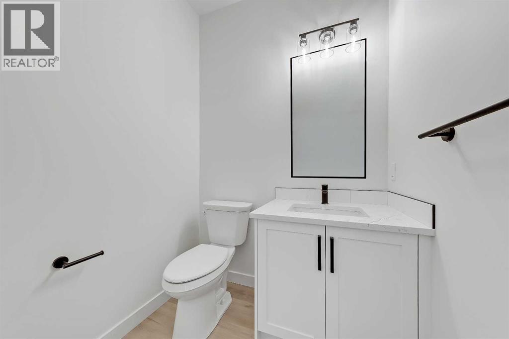 Single Family House for Sale in   Street NW Highland Park Calgary 