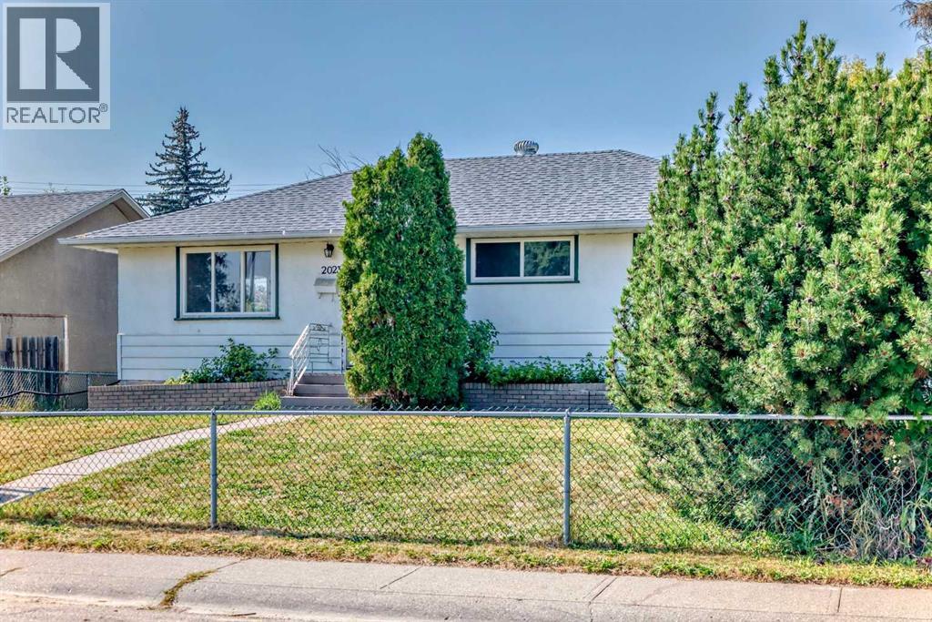 Single Family House Bungalow for Sale in   Street SE Forest Lawn Calgary 