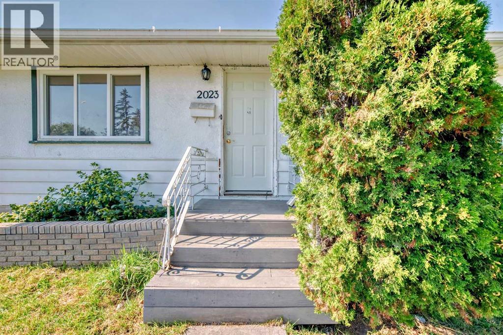 Single Family House Bungalow for Sale in   Street SE Forest Lawn Calgary 
