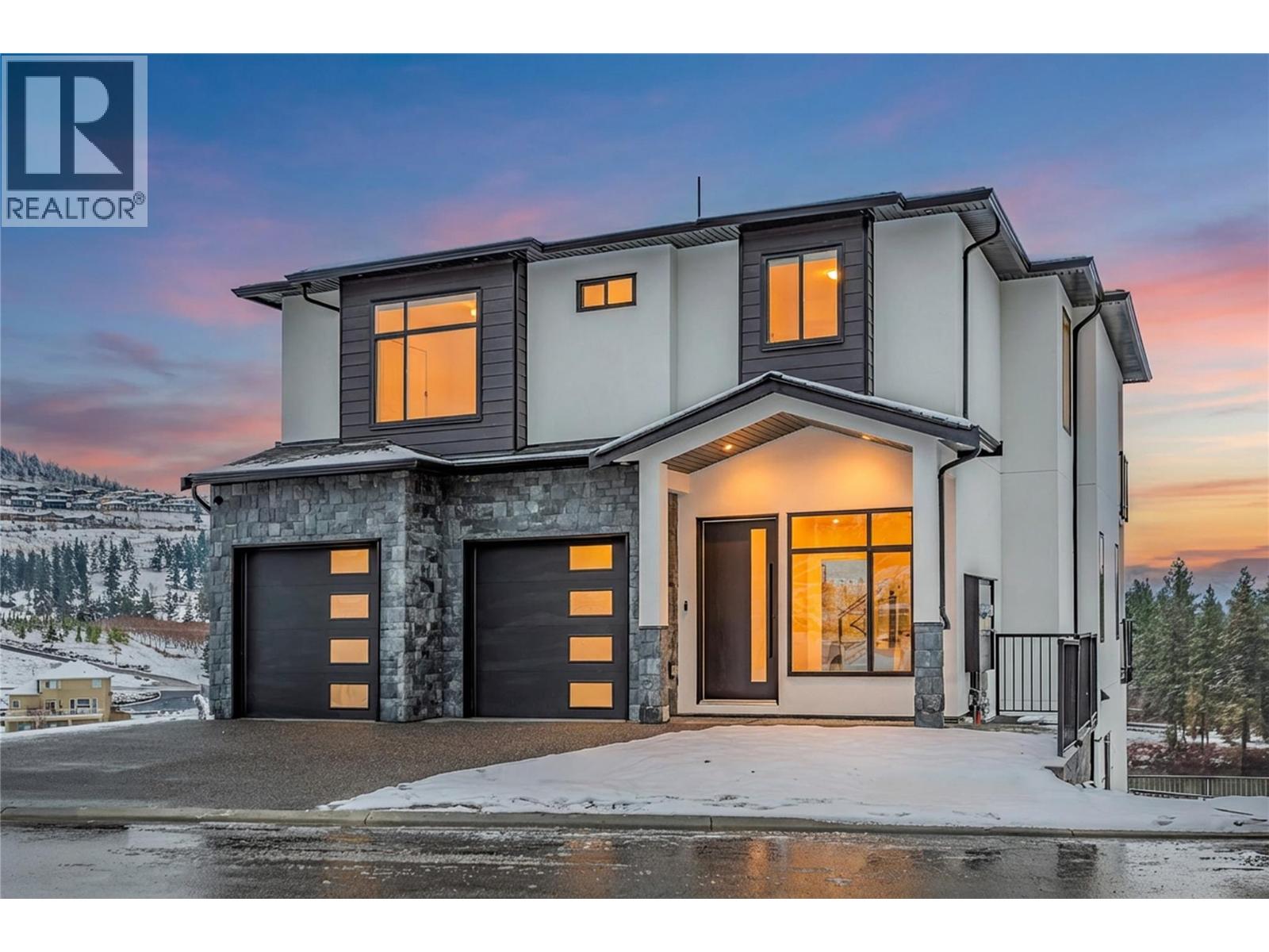 1136 Hume Avenue, Kelowna