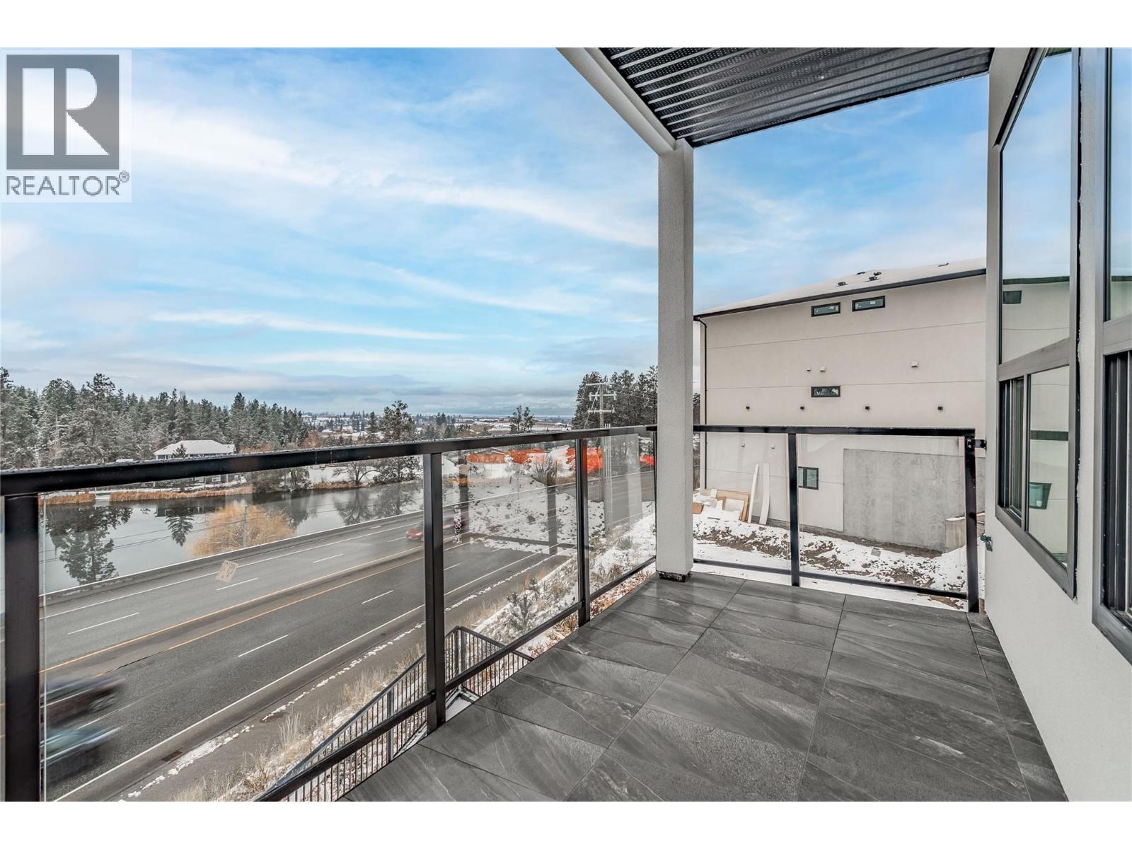  1136 Hume Avenue, Kelowna