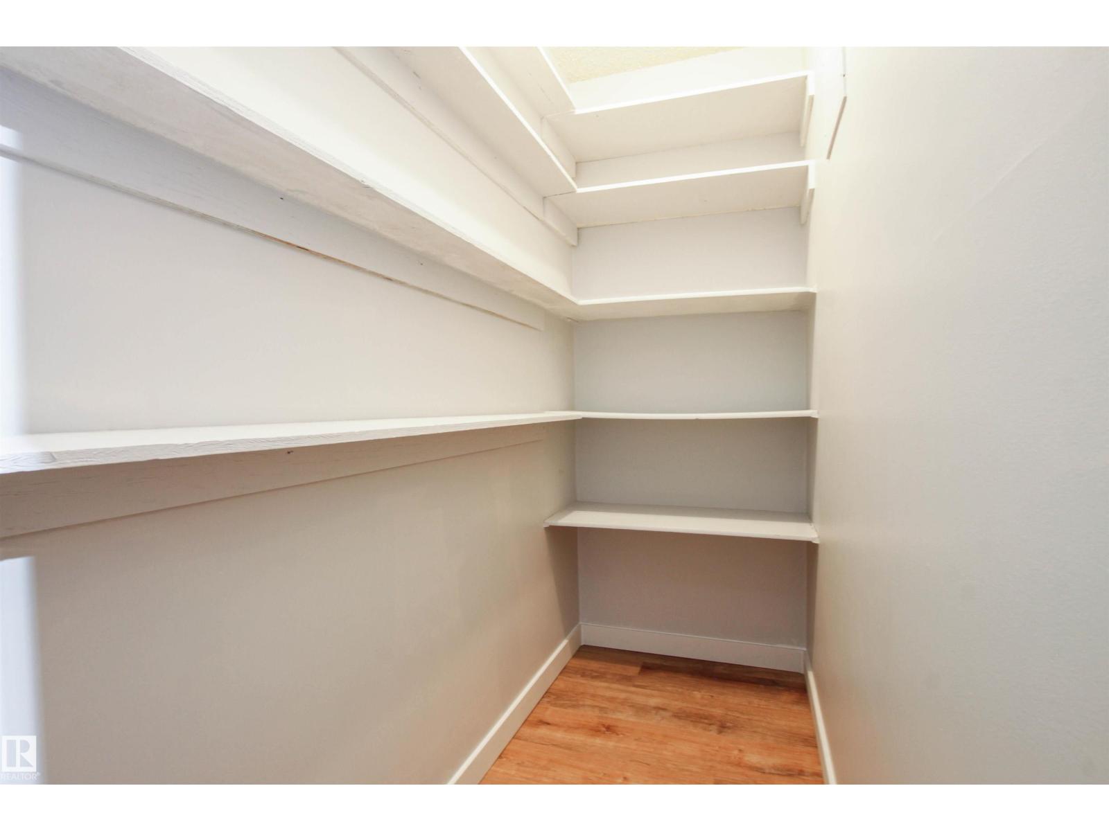 #108 3610 43 AV NW, Edmonton