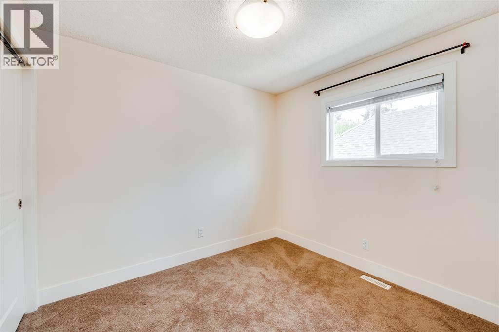 Single Family House for Sale in    Avenue SW Sunalta Calgary 