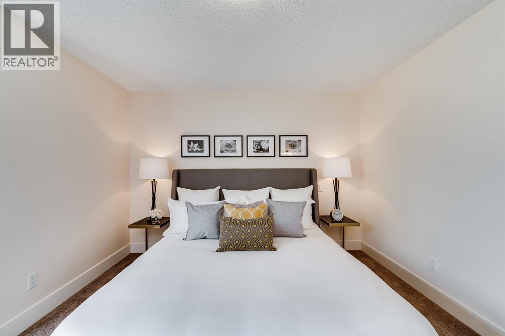 Single Family House for Sale in    Avenue SW Sunalta Calgary 