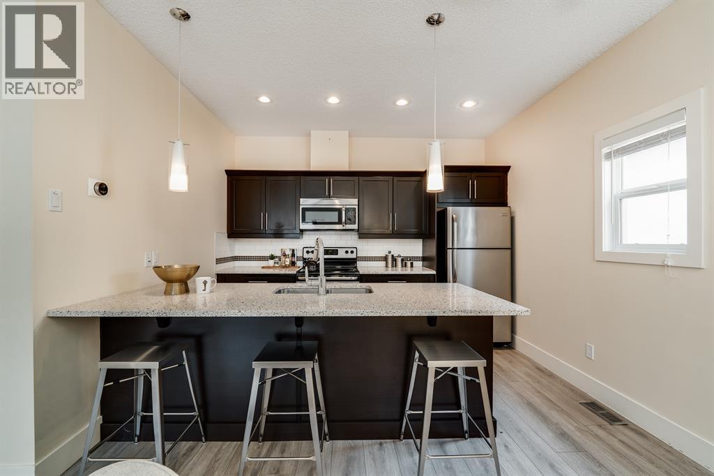 Single Family House for Sale in    Avenue SW Sunalta Calgary 