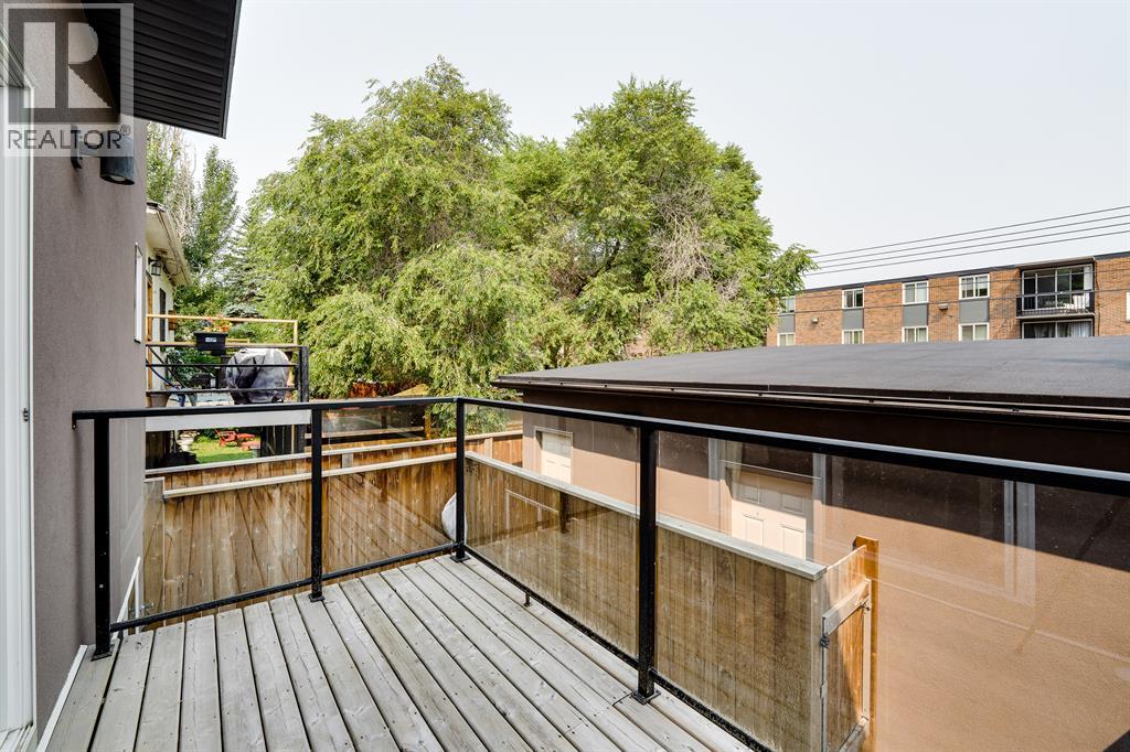 Single Family House for Sale in    Avenue SW Sunalta Calgary 