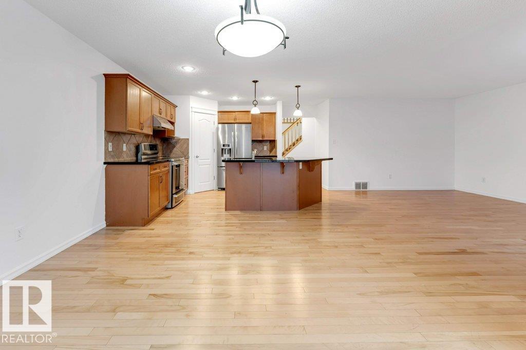 8723 178 AV NW NW, Edmonton