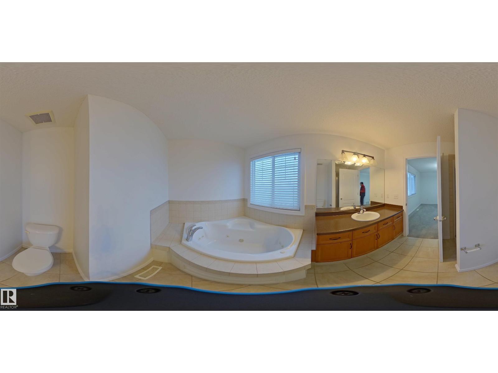 8723 178 AV NW NW, Edmonton