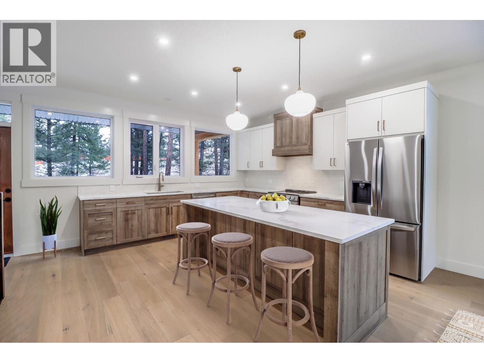 128 Shadow  Mountain Boulevard, Cranbrook