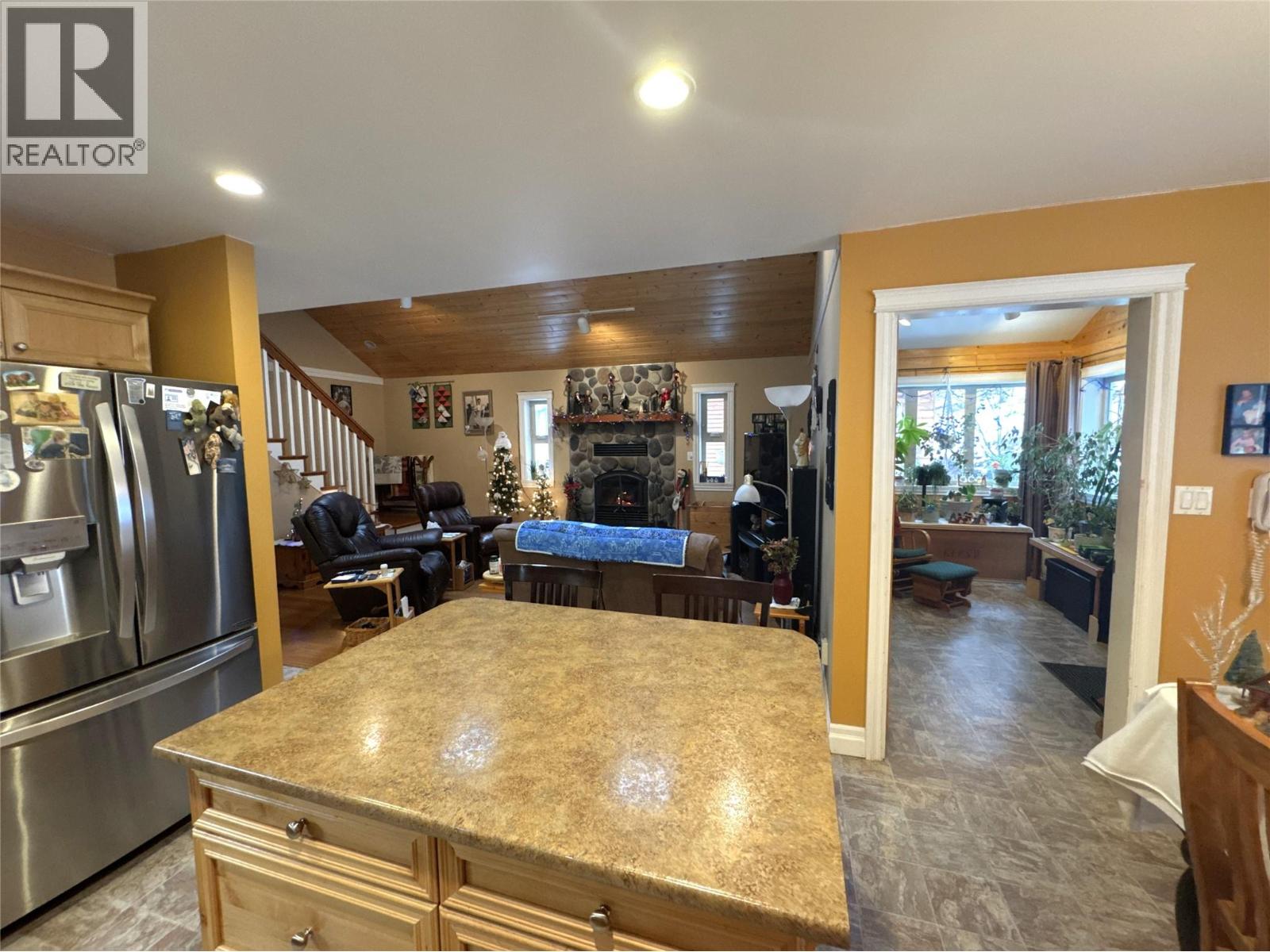 4492 Iron Mountain Road, Merritt