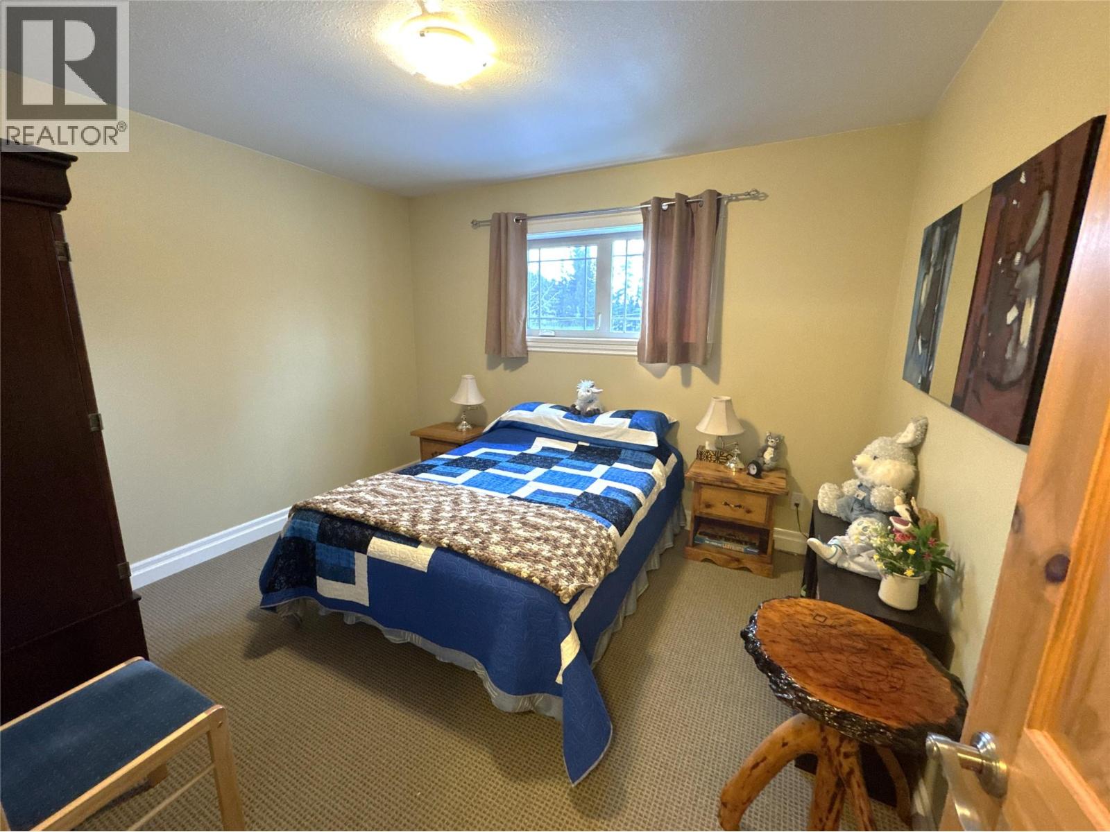 4492 Iron Mountain Road, Merritt