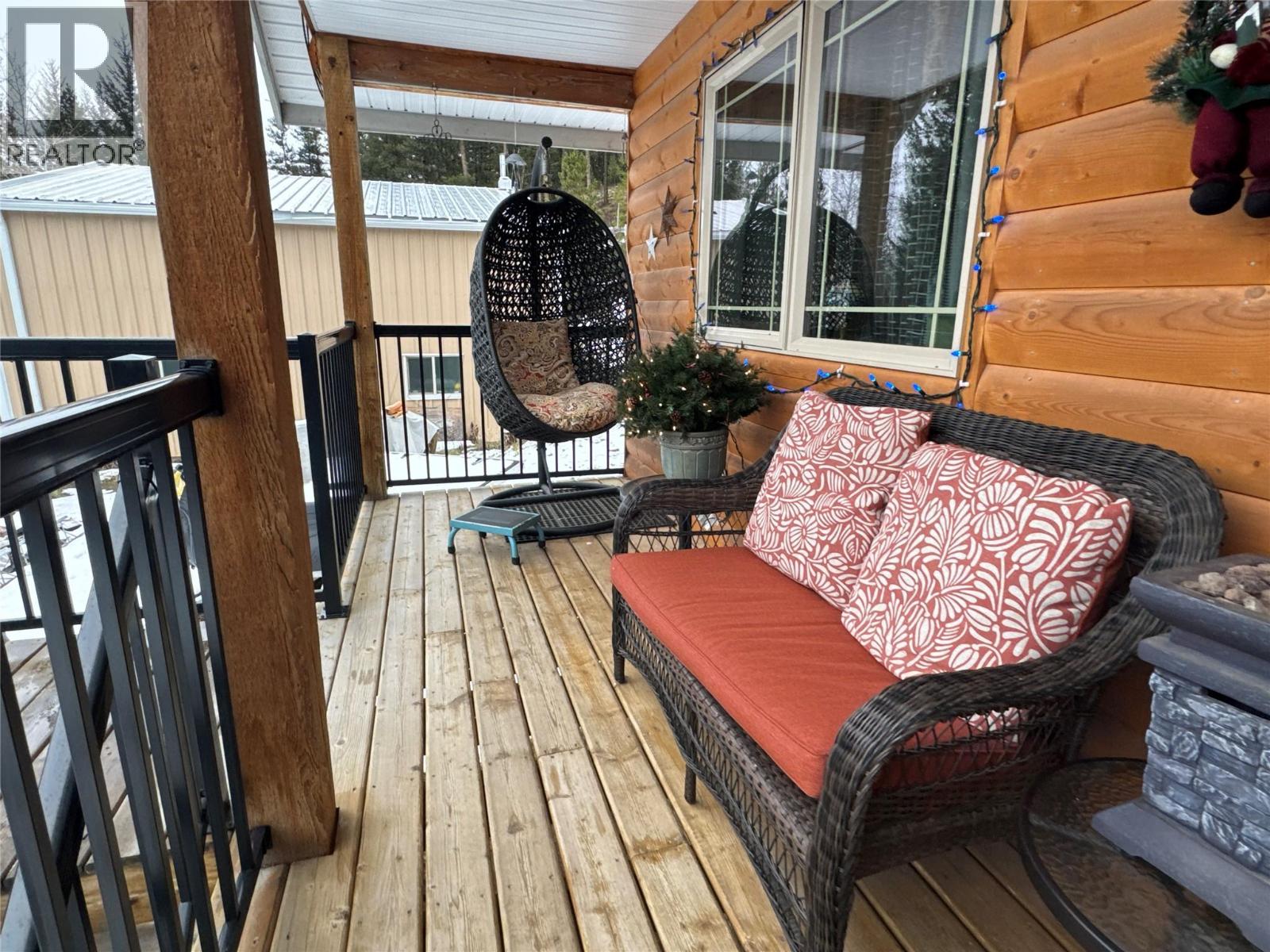 4492 Iron Mountain Road, Merritt