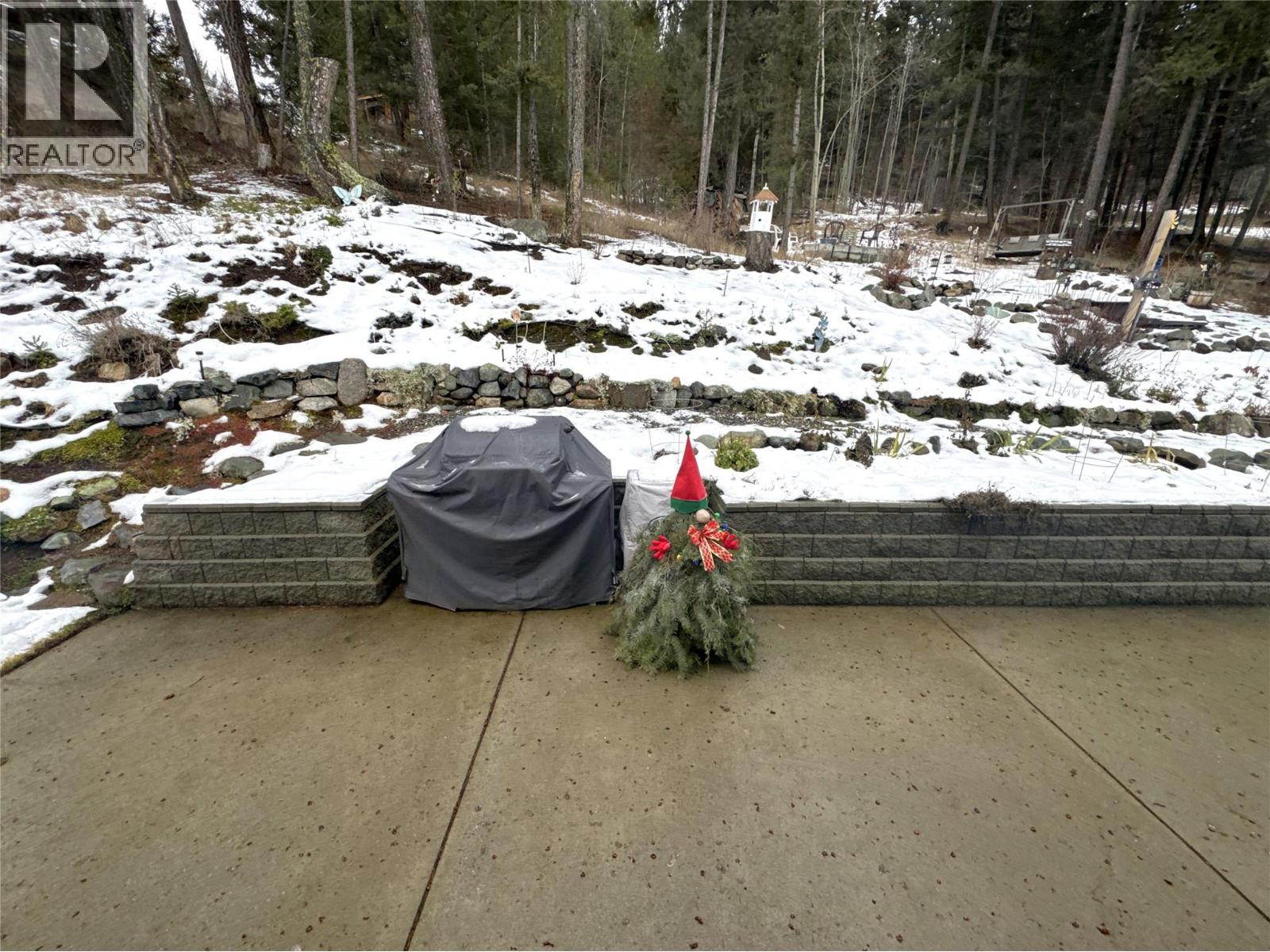 4492 Iron Mountain Road, Merritt