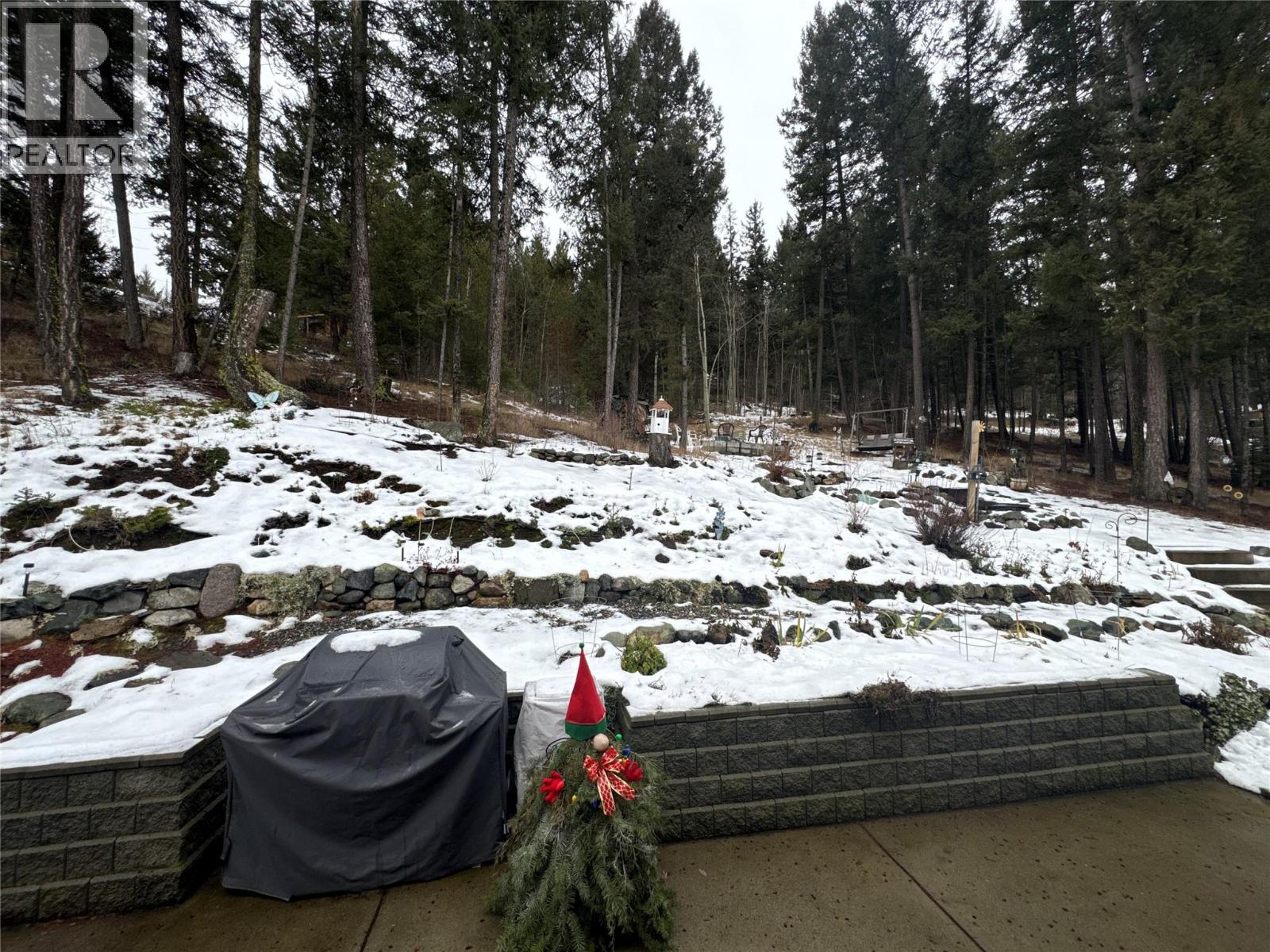 4492 Iron Mountain Road, Merritt