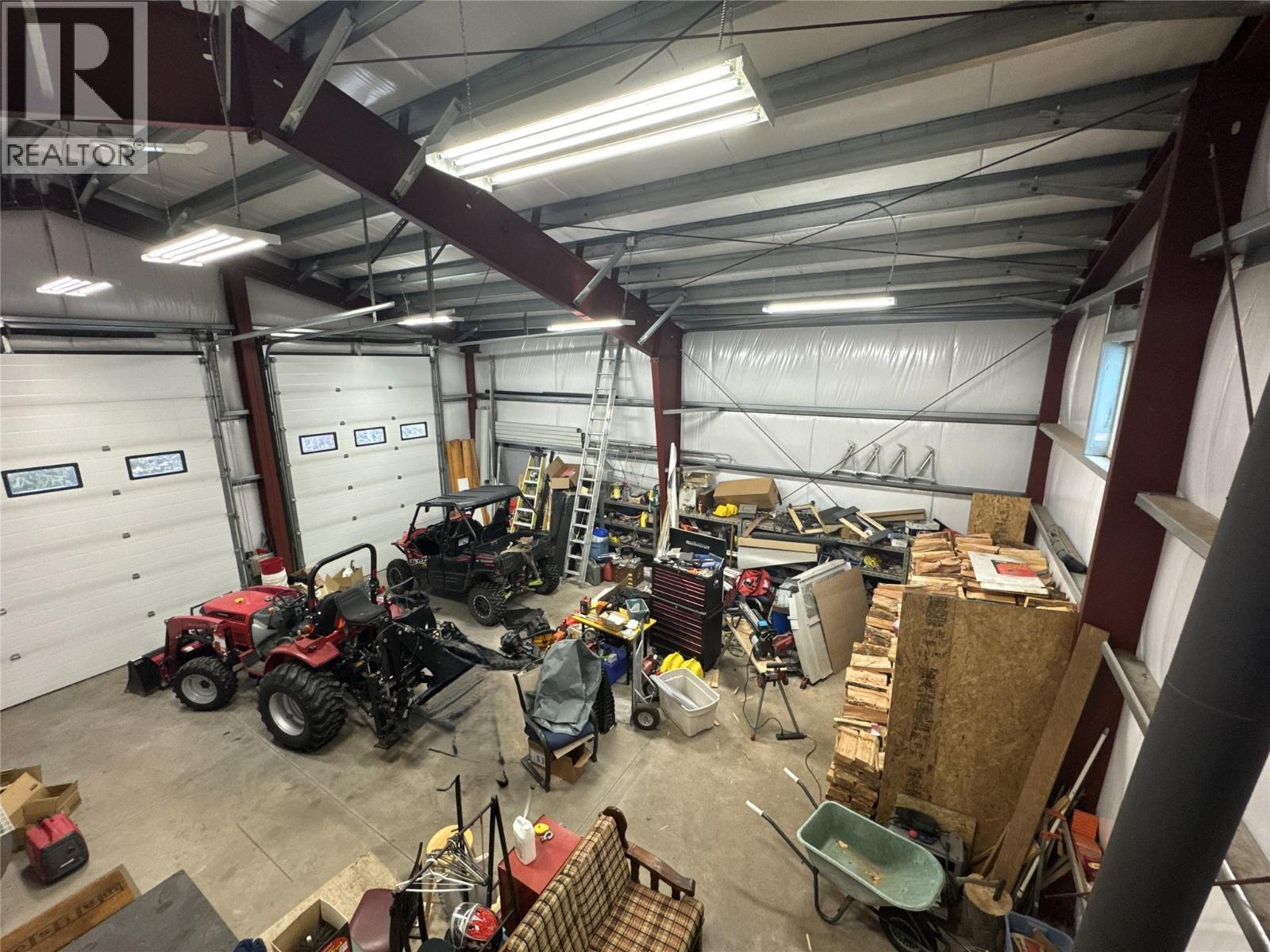 4492 Iron Mountain Road, Merritt