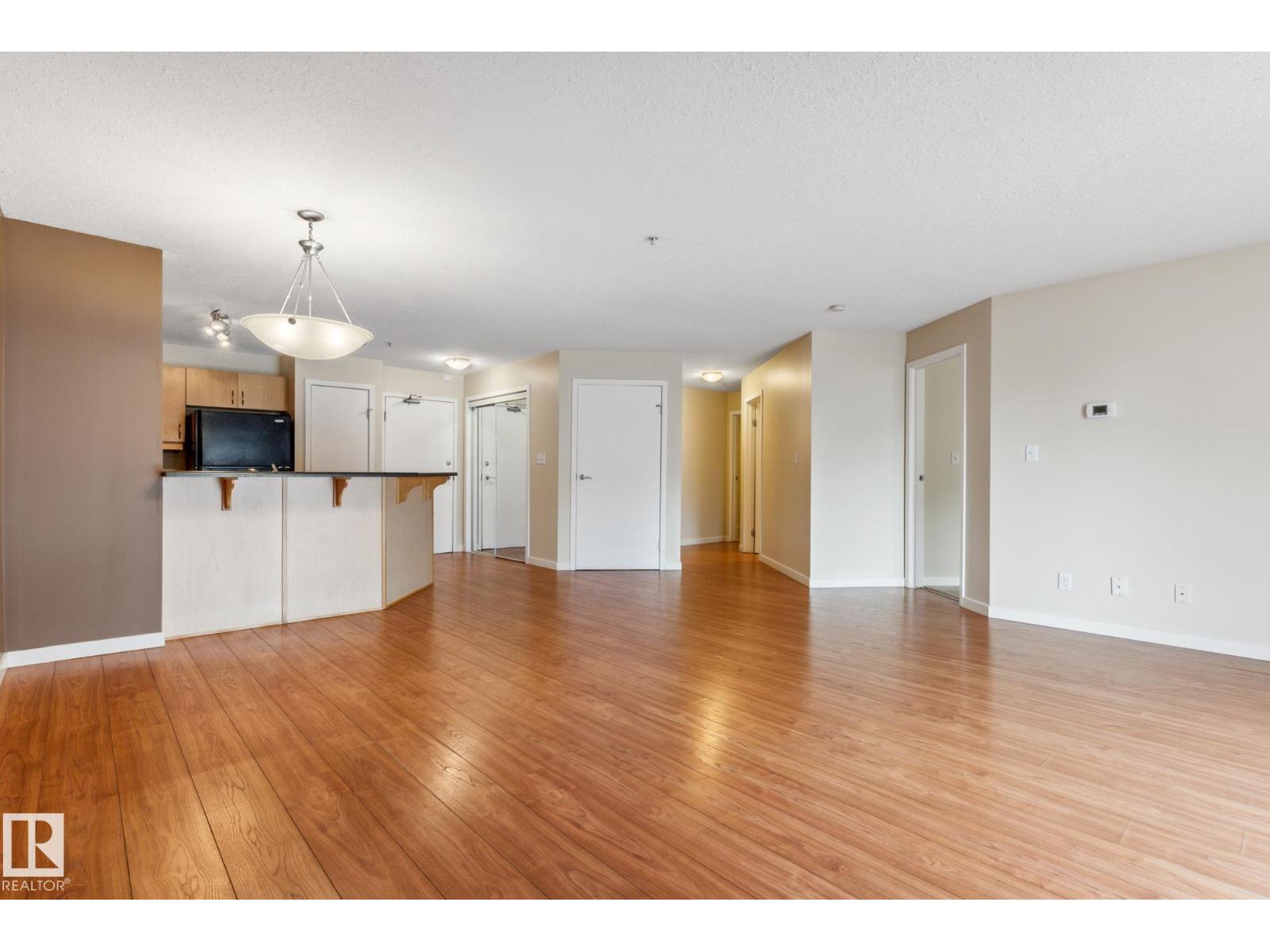 #223 4312 139 AV NW, Edmonton