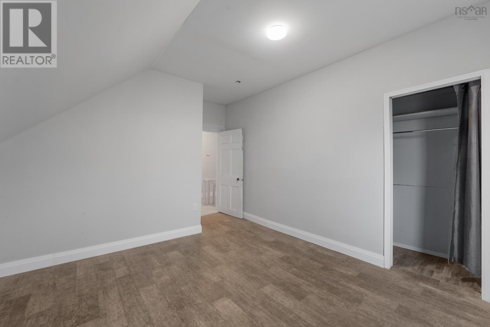 Property 2 of 44 of 1245 Highway 1