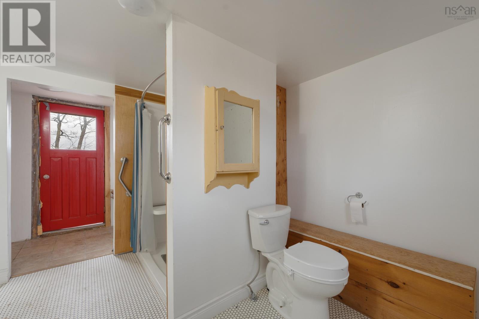 Property 36 of 44 of 1245 Highway 1