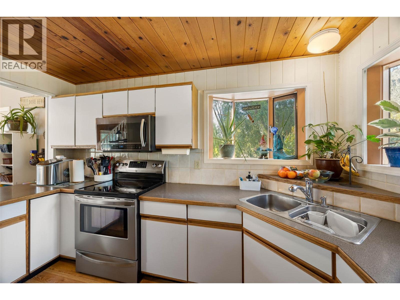 1815 NICOLLS ROAD - 8