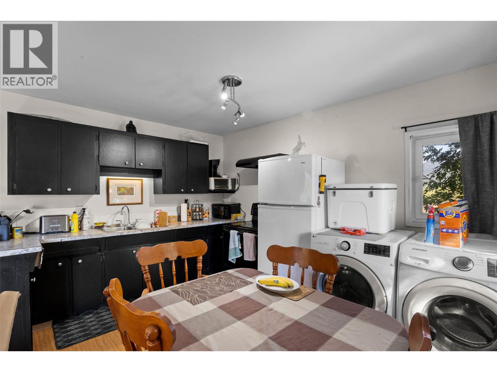 1815 NICOLLS ROAD - 43