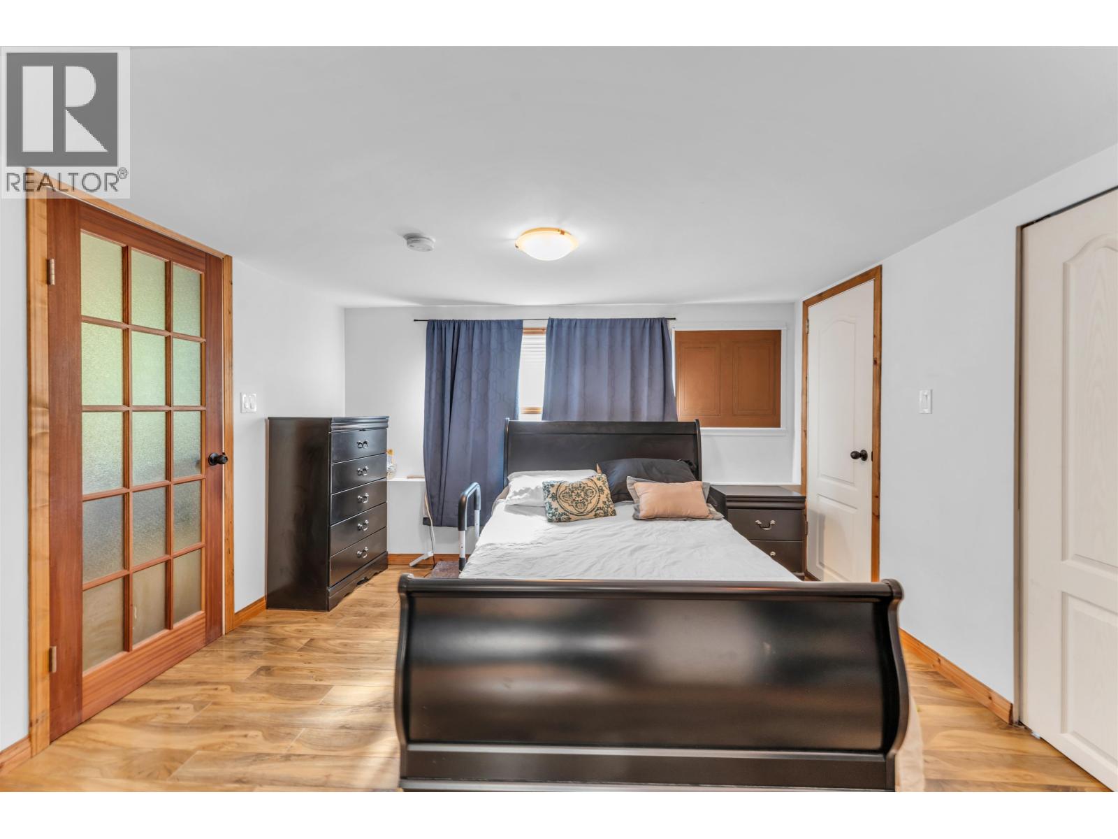 4160 ST. CATHERINES STREET, Vancouver