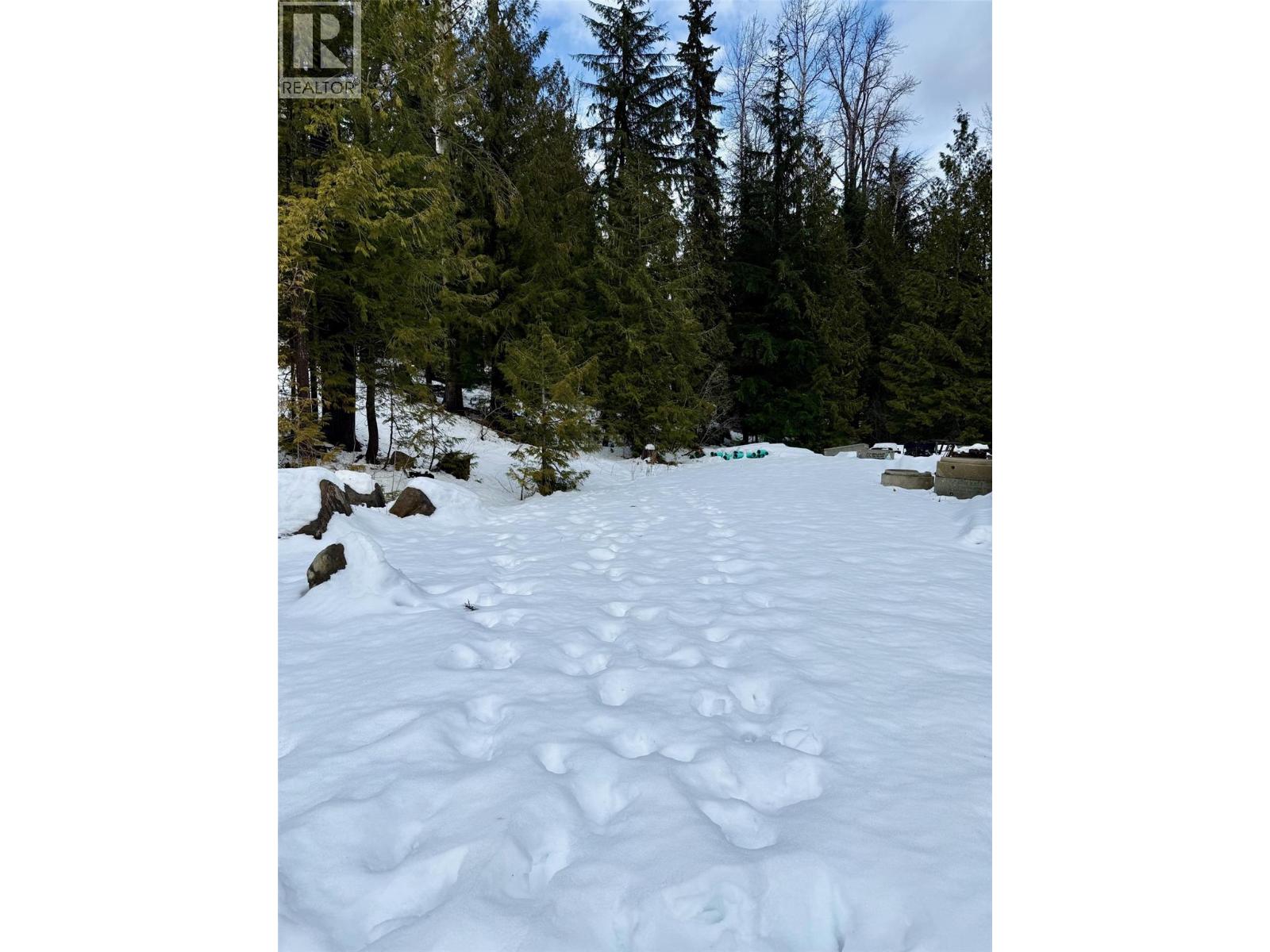 110 TOPPING TERRACE - 8