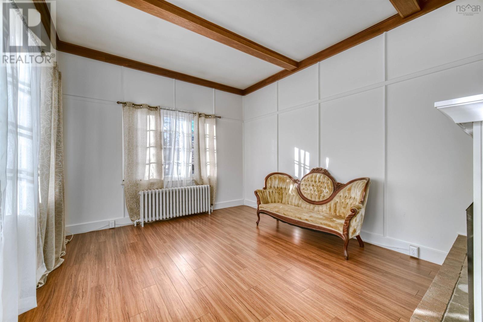 Property 26 of 39 of 68 Cottage Street