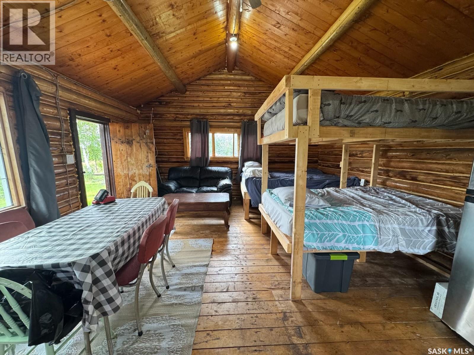 Cabin on Island Near Mooney Beach - 5