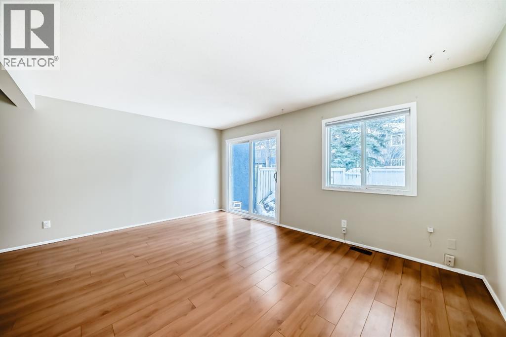 Single Family House for Sale in    Avenue SE Acadia Calgary 