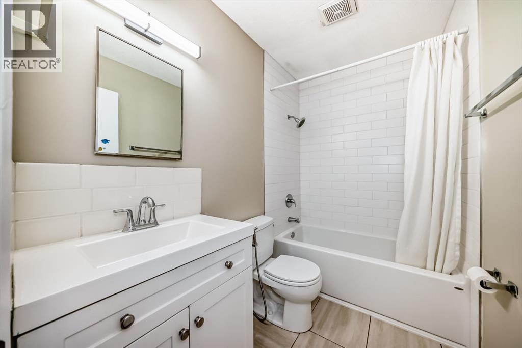 Single Family House for Sale in    Avenue SE Acadia Calgary 