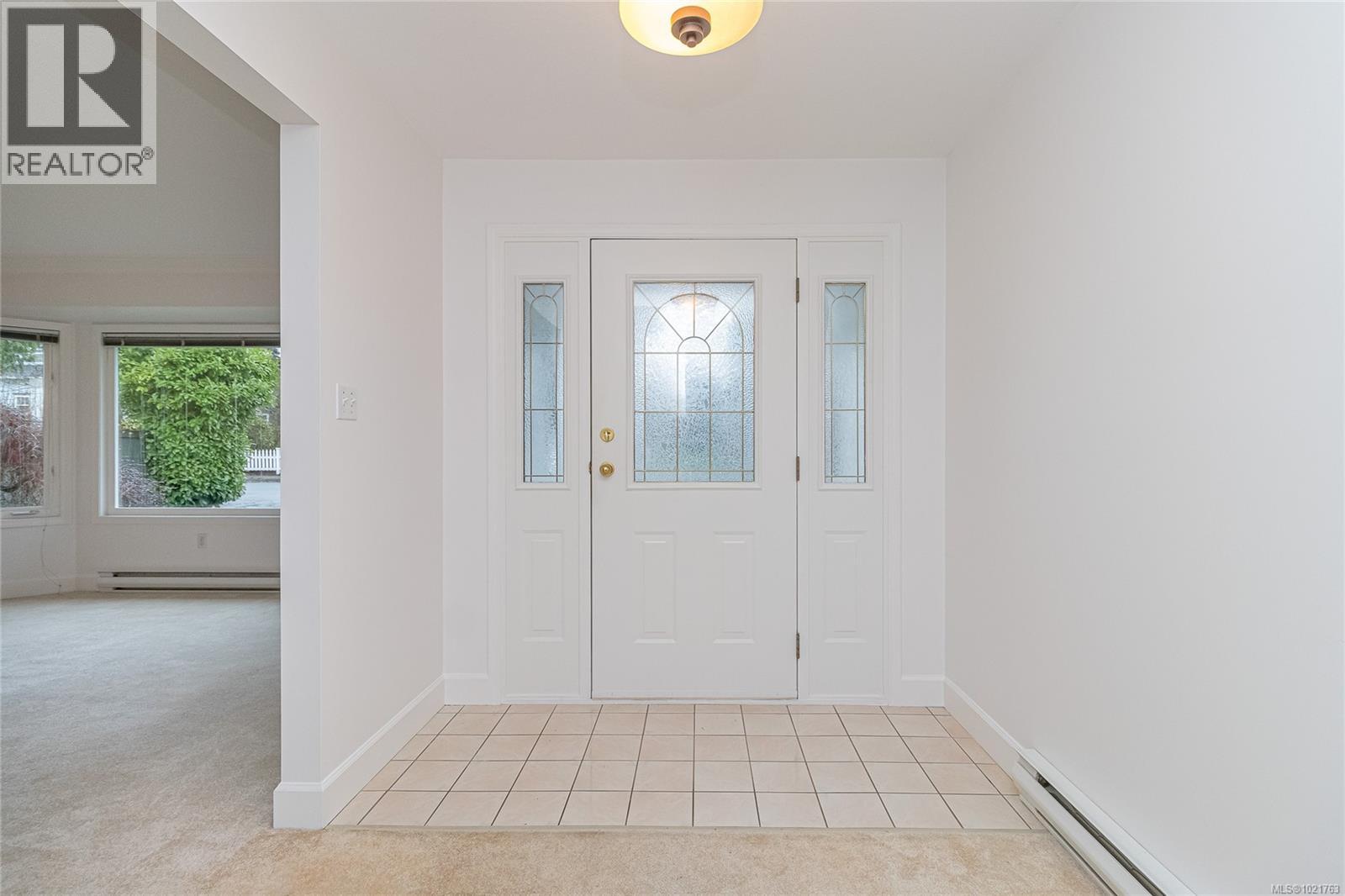 1014 Holmes St, Duncan