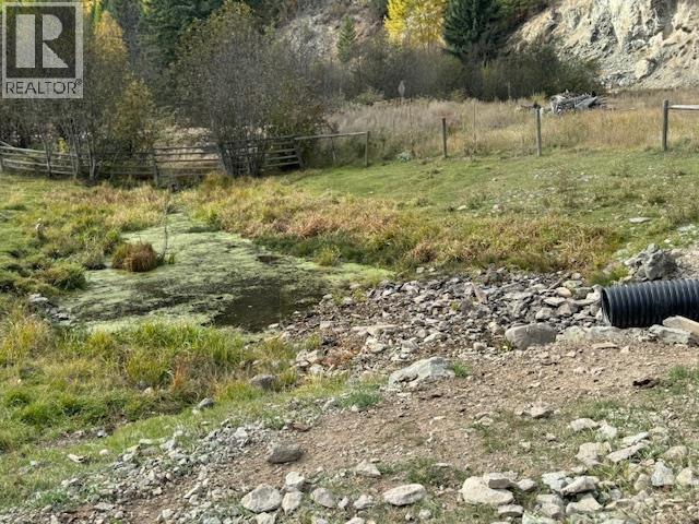 KM44 CHRISTIAN VALLEY ROAD - 9