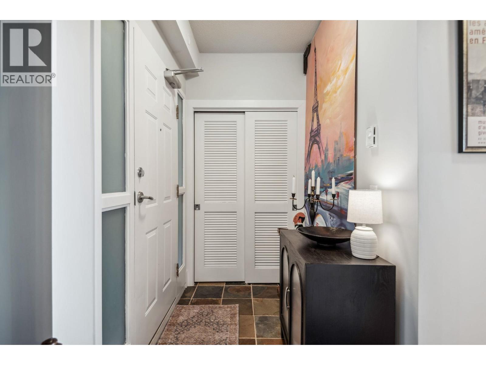 #210-1120 TSATSU SHORES Drive, Tsawwassen