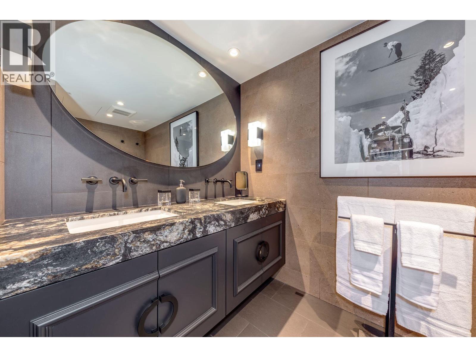 401 4557 BLACKCOMB WAY, Whistler