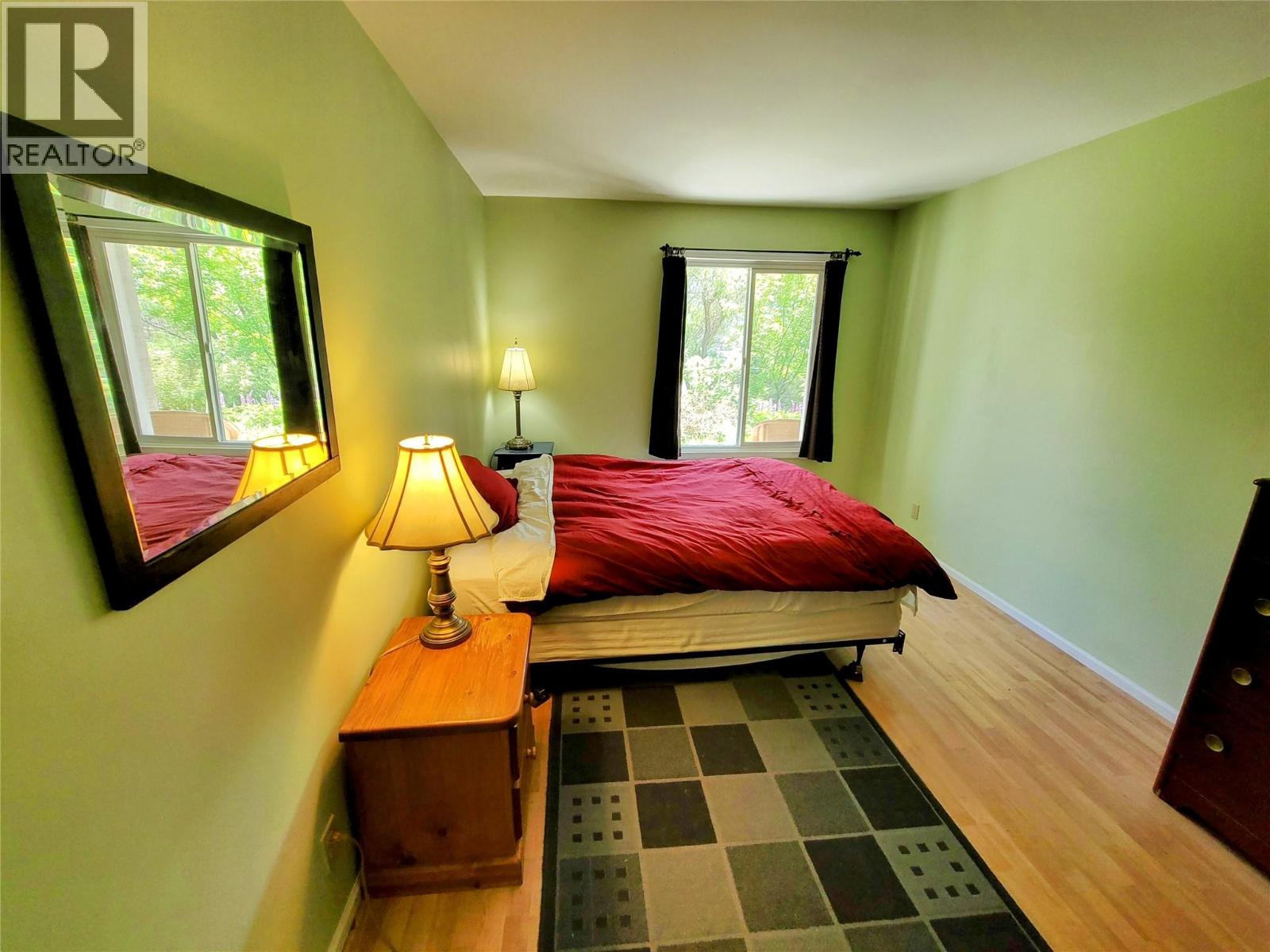 5855 Spencer Road, Grand Forks