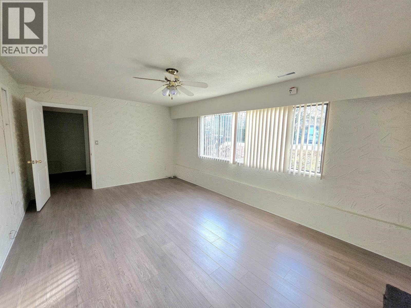 19575 HAMMOND ROAD, Pitt Meadows