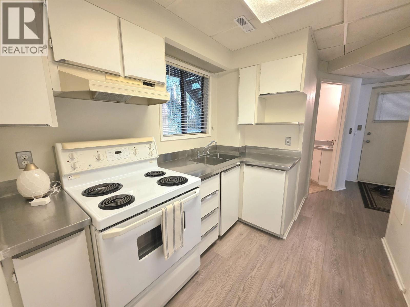 19575 HAMMOND ROAD, Pitt Meadows