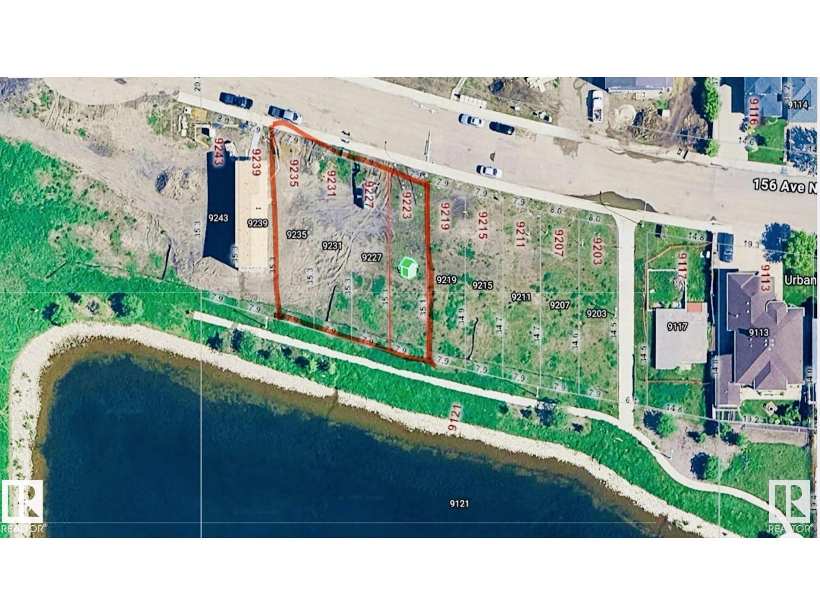 9227 156 AV NW, Edmonton