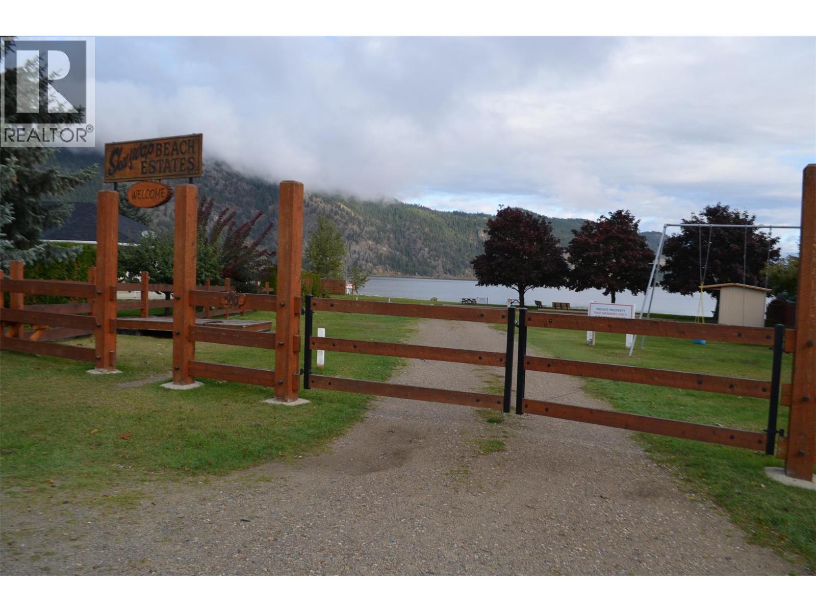 229 Lakeshore Drive, Chase