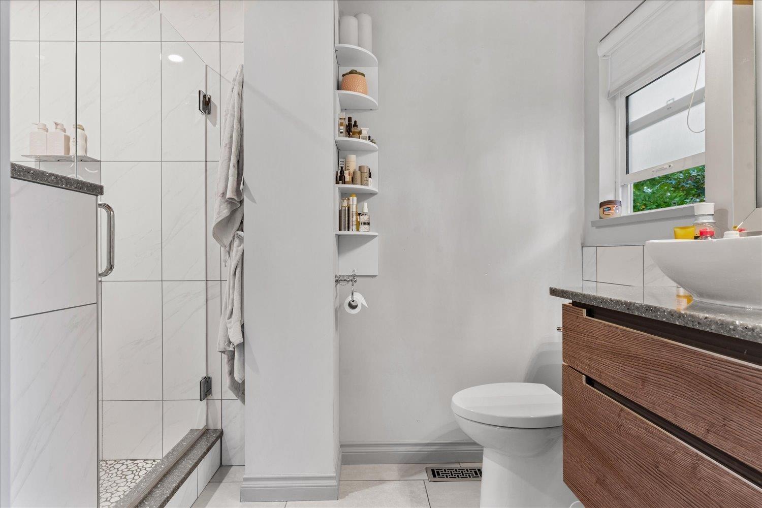 6787 CHILLIWACK RIVER ROAD, Sardis South, Chilliwack