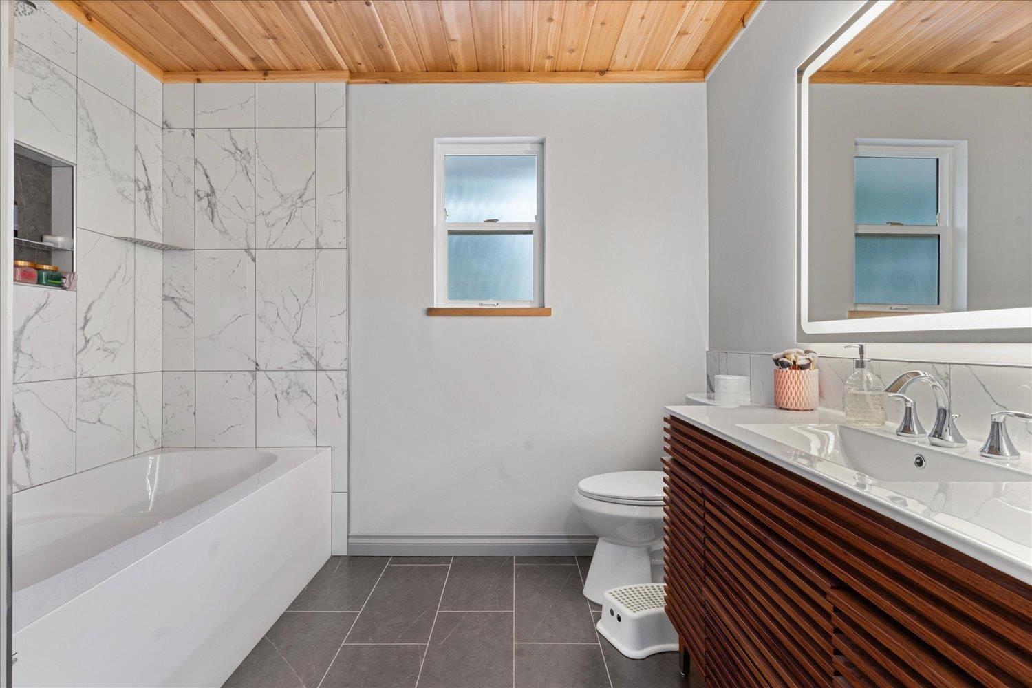 6787 CHILLIWACK RIVER ROAD, Sardis South, Chilliwack