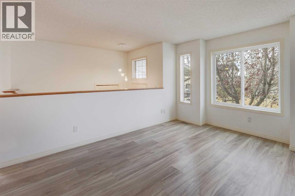 Single Family House Bi-level for Sale in  Saddlemead Road NE Saddle Ridge Calgary 